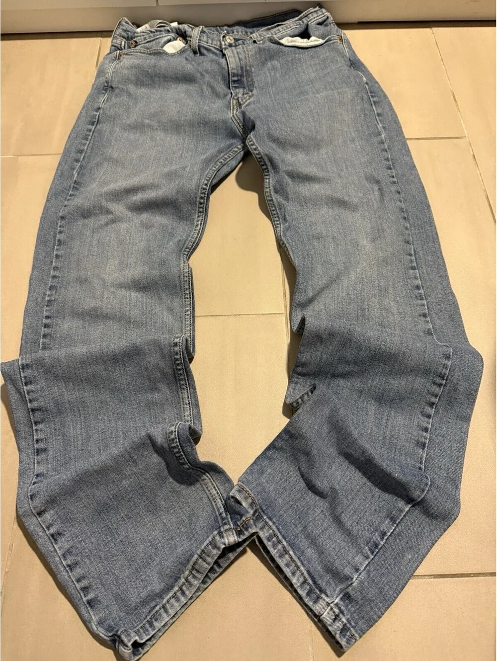 Levis 505 Jeans Mens 34x34 Medium Wash Blue Denim Regular Fit Straight Zip Fly